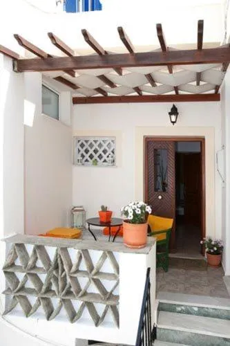 Aleka's Rooms, hotel v destinaci Tinos