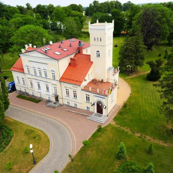 Hotel SPA Wieniawa, hotel di Sławutowo