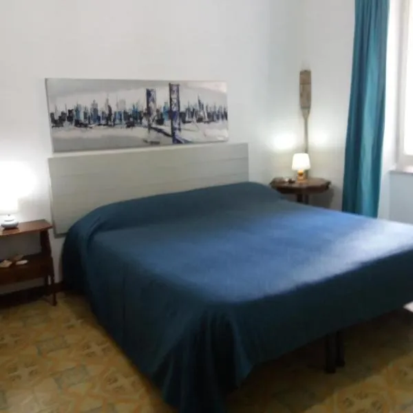 Bilocale Pascoli, отель в Санта-Тереза​-Галлура