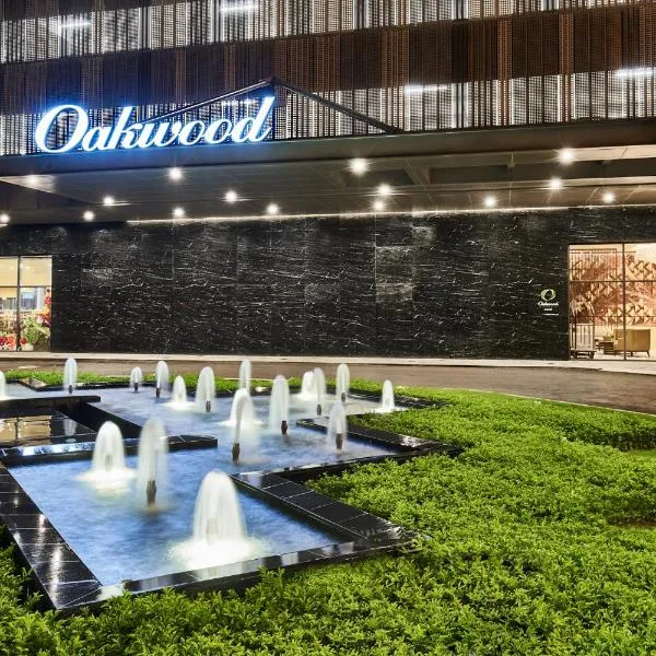 Oakwood Residence Saigon, hotel en Ho Chi Minh