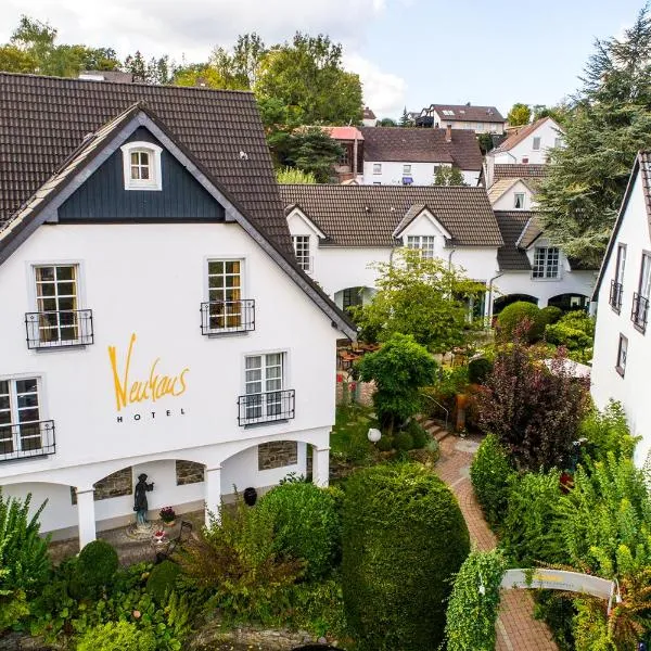 Romantik Hotel Neuhaus: Iserlohn şehrinde bir otel
