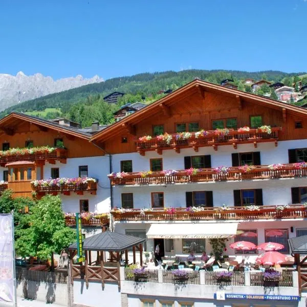 Hotel Alpenrose Mühlbach am Hochkönig、ディーンテン・アム・ホーホケーニッヒのホテル