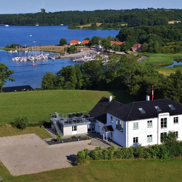 Naturperlen, hotel em Diernæs