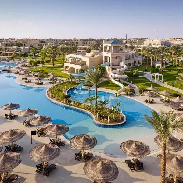 Coral Sea Holiday Resort and Aqua Park, hotel in Nabq