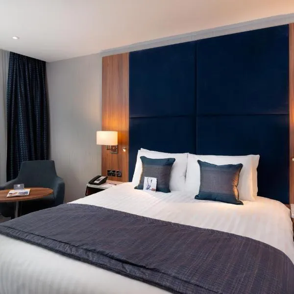 Crowne Plaza London Heathrow T4 by IHG, hotel din Hillingdon