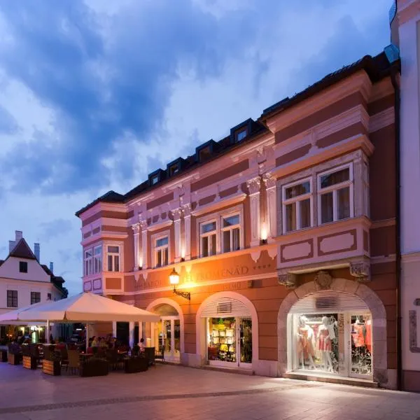 Barokk Hotel Promenád, hotel in Győr