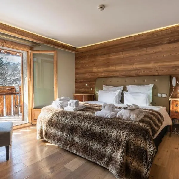 Chamois d'Or Hotel, hotelli kohteessa Les Gets