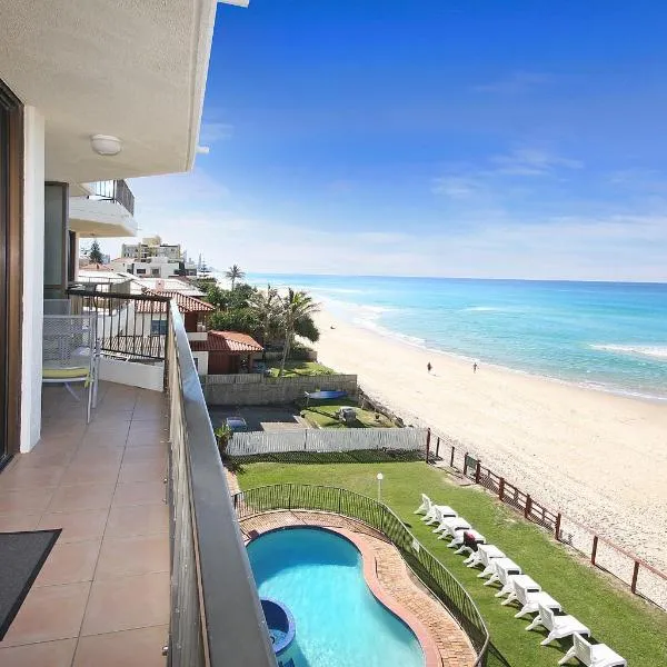 Spindrift on the Beach - Absolute Beachfront, hotel in Currumbin