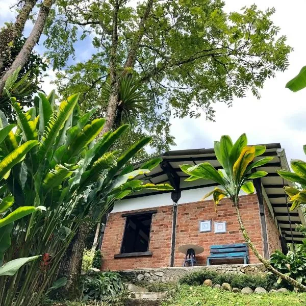 Hotel Vísperas, hotel em Santa Rosa de Cabal