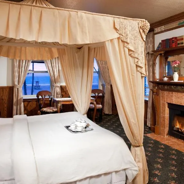 Doryman's Oceanfront Inn, hotel em Newport Beach