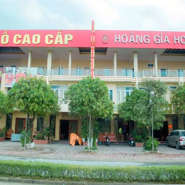 Khách Sạn Hoàng Gia Lào Cai - Hoang Gia Hotel: Lao Cai şehrinde bir otel