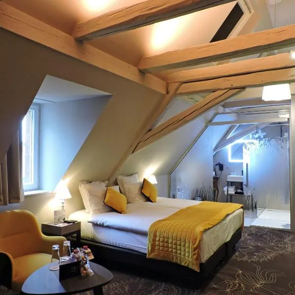 Hotel La Couronne, hotel in Gundolsheim