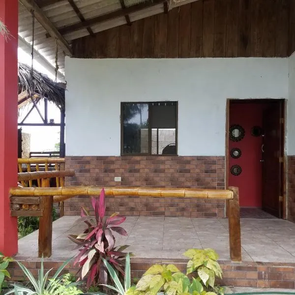 Hugo's Relax Home (Casa), hotel v destinaci Ayangue