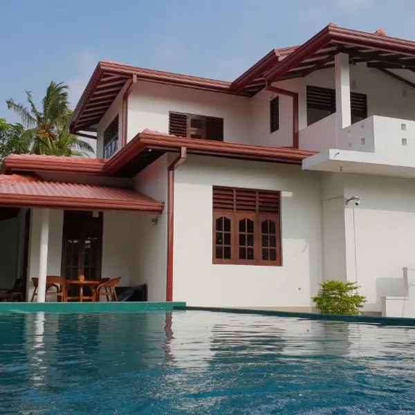 Emildale Villa, hotel v destinaci Wadduwa