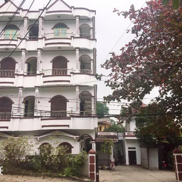 Vân Anh Guesthouse, hotel in Yên Bình