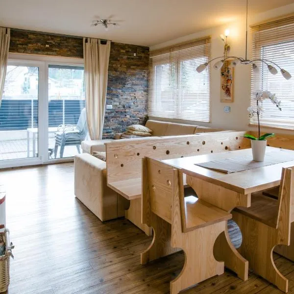 Luxury apartment with a nice view in Kranjska Gora, hotel in Kranjska Gora