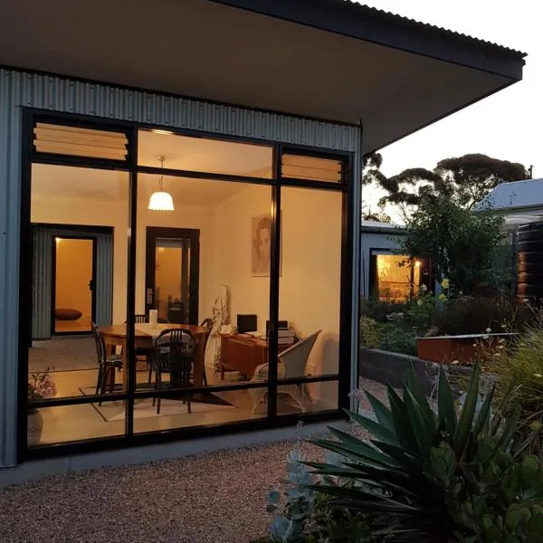 Sinclair Eco House, hotel in Port Lincoln