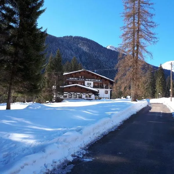 Albergo Scoiattolo, viešbutis mieste Falkadė