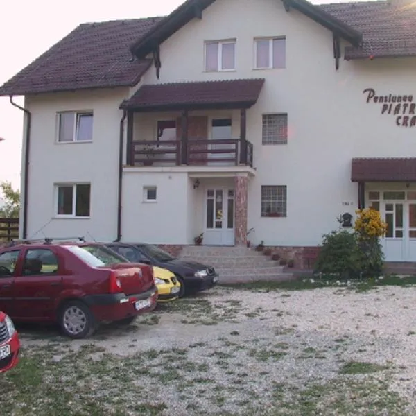 Pension Piatra Craiului, hotel v destinaci Moieciu de Jos