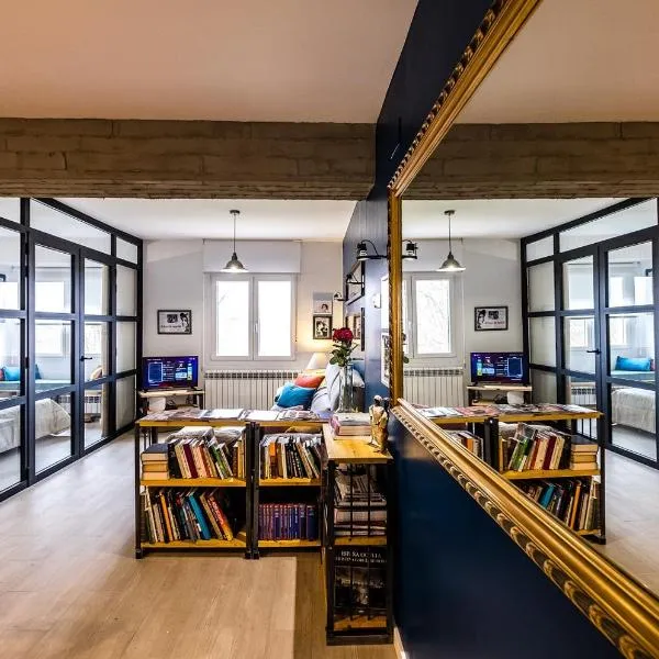 Logroño centro, una casa con vistas by encasadeainhoa, hotel in Logroño