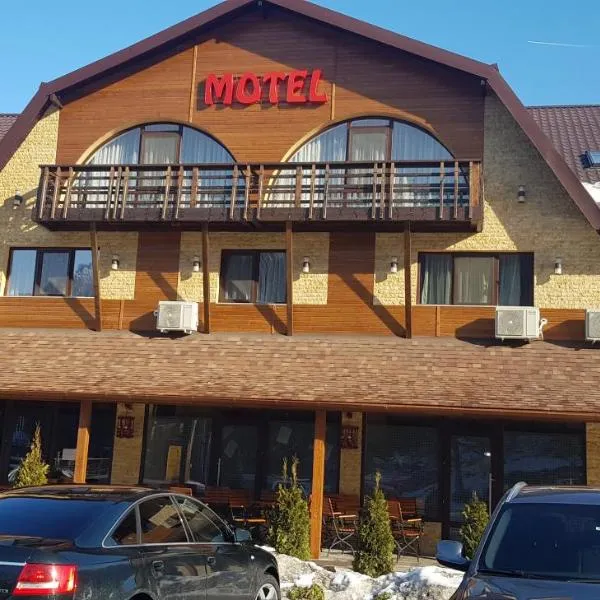 EFM Motel, hotel in Ţuţuleşti