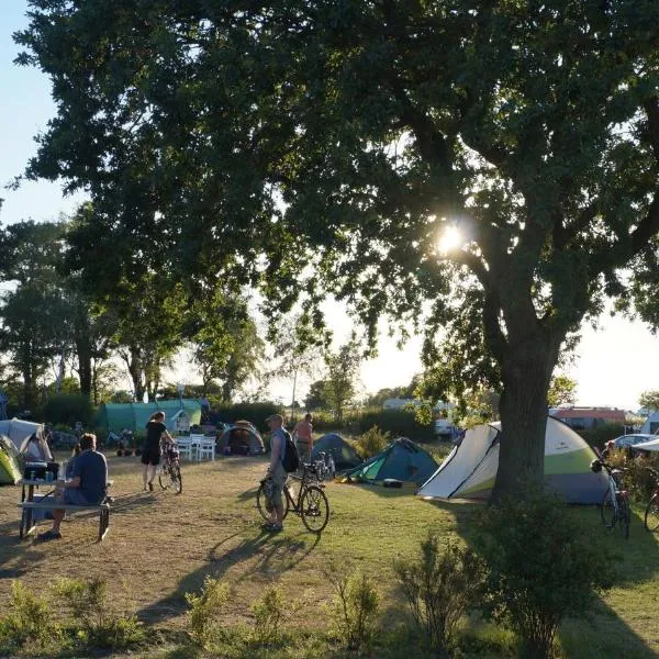 Hasle Camping (Empty Lots), hotel v destinaci Hasle