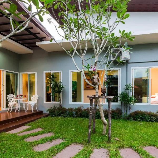 Irawan House, hotel v destinaci pláž