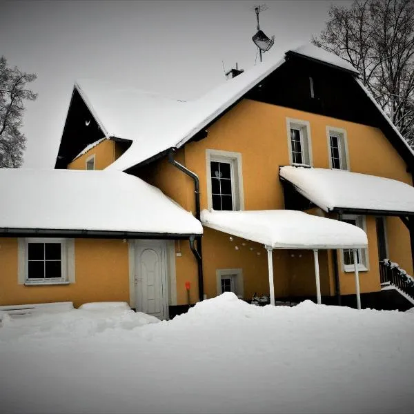 Penzion pod Kostelem, hotel in Bublava