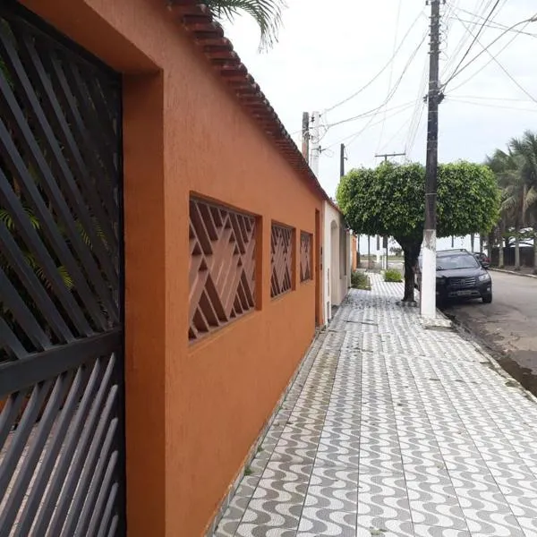 Casa a 50 Metros da Praia - No melhor local da PG โรงแรมในปรายากรันเด