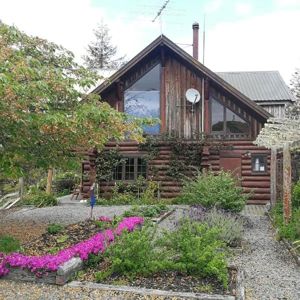 Ruapehu Log Lodge, hôtel à Raetihi