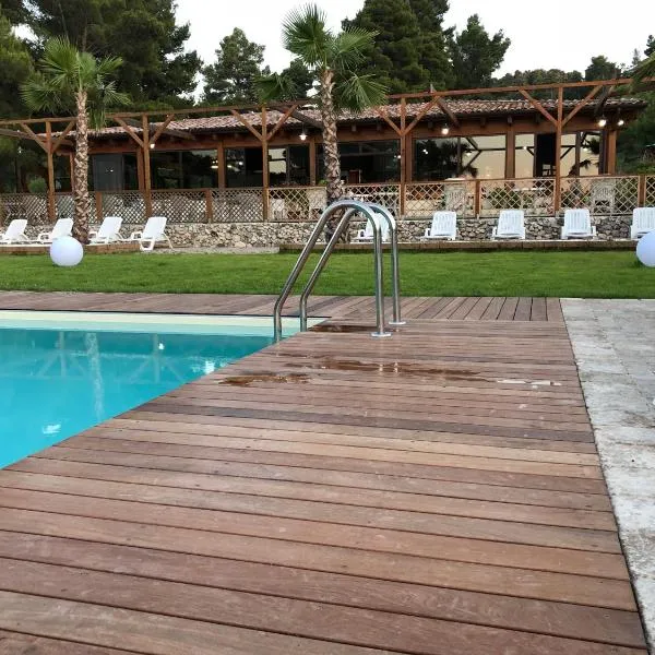 De Sio Country Village, hotel i Peschici