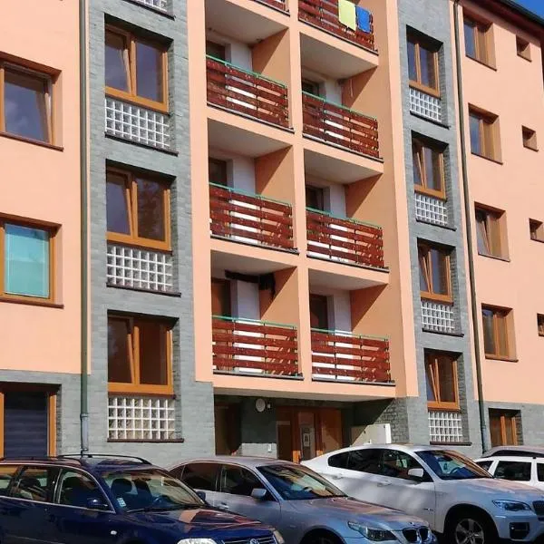 Apartmán Tatry Tatranská Štrba, hotel in Tatranska Strba