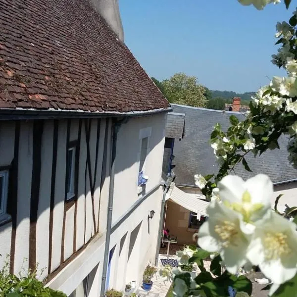 Les 3 échoppes, hotel em Vallières-les-Grandes