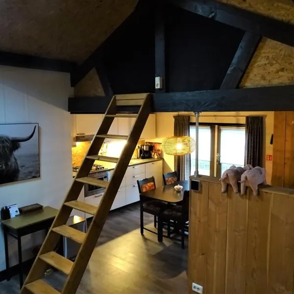 De Oude Stoffeerderij, hotel v destinaci Dussen