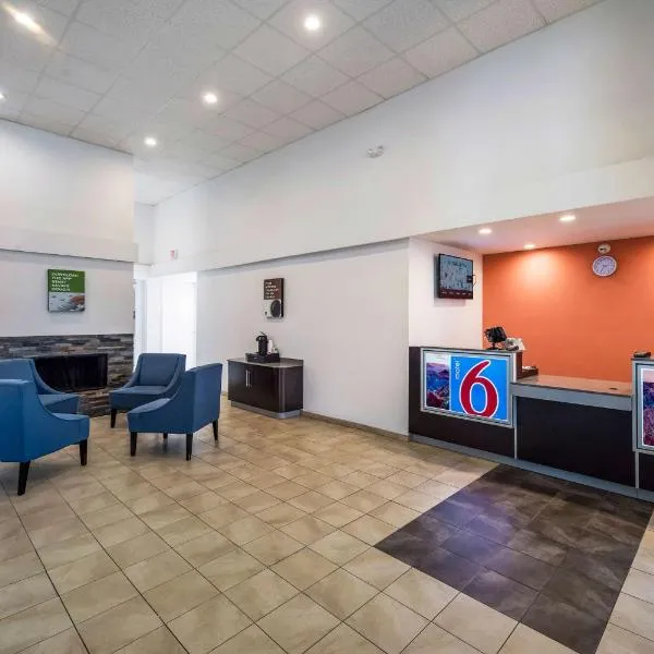 Motel 6-Irving, TX - Irving DFW Airport East, hotel in Irving