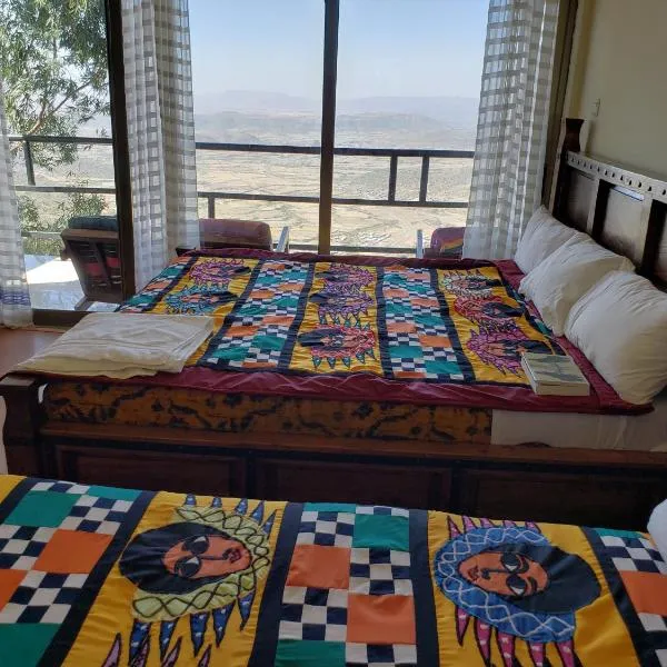 Top Twelve Hotel - Lalibela, khách sạn ở Lalībela