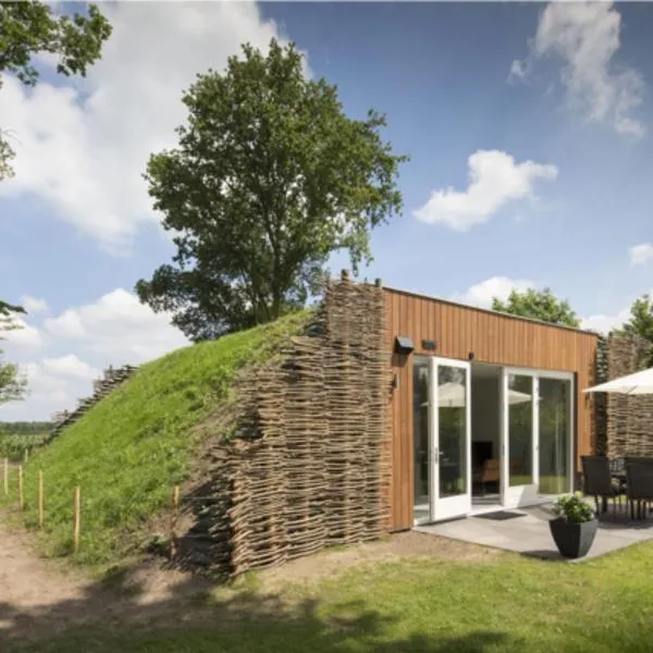 Onderlandhuis 38, Hotel in Chaam