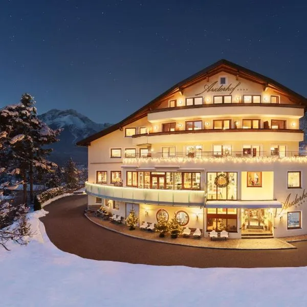 Hotel Arzlerhof, ξενοδοχείο σε Arzl im Pitztal