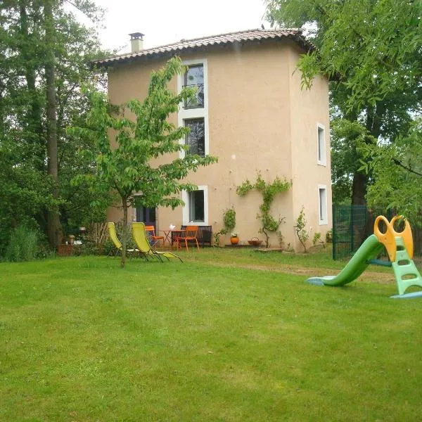 Gîte au Martin Pêcheur, hôtel à Laiz