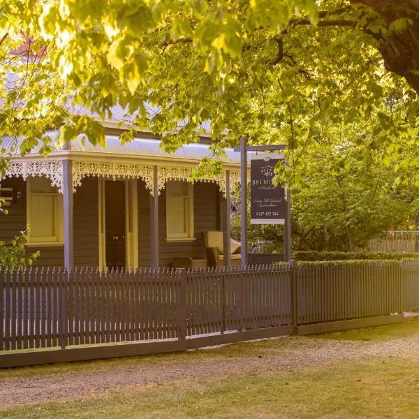 Belmont at Beechworth 2 bedrooms, 2 bathrooms, 2 couples, hotel v destinácii Beechworth