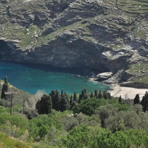 MILTIADIS APARTMENTS, hotel v destinácii Andros