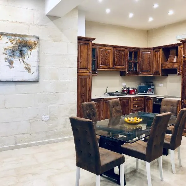 Modern Maltese House, hotel di Sliema