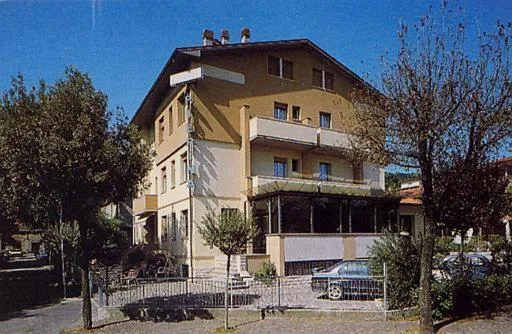Hotel Pierina, hotel en Castrocaro Terme