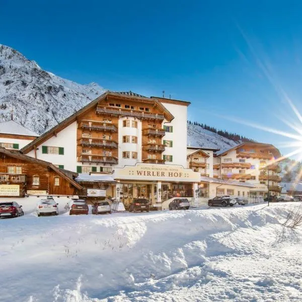 Alpenromantik-Hotel Wirlerhof: Galtür şehrinde bir otel