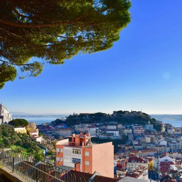 Elegant Riverview Apartment in Historical Lisbon, hotel en Lisboa