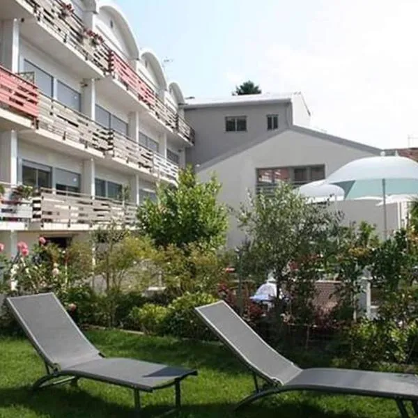 Levante Residence, hotel v destinaci La Spezia