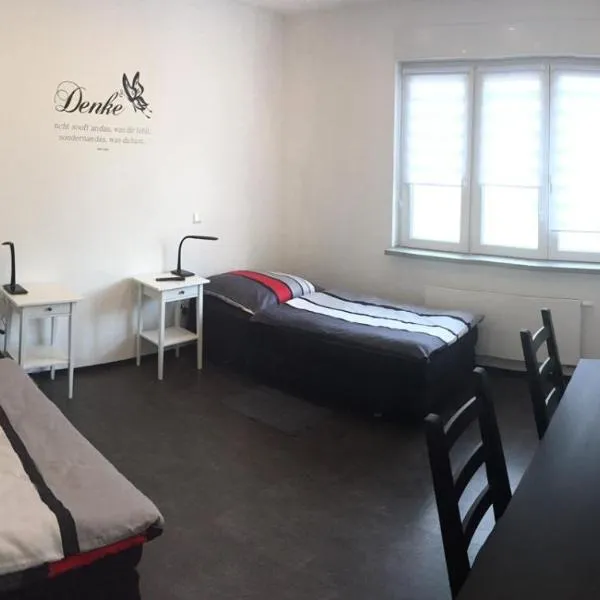 Zimmervermietung Dietzenbach, hotel v destinaci Dietzenbach