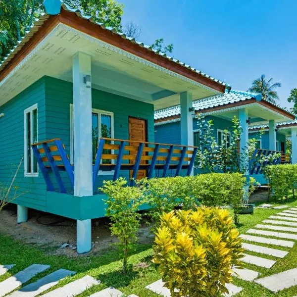 RAT VILLA: Ban Pa Khlok şehrinde bir otel