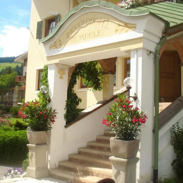 Piccolohotel Tempele Garni, hotel v destinaci San Candido