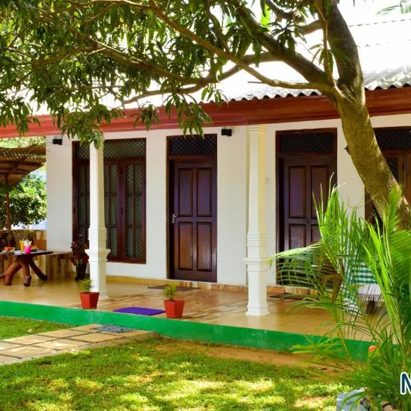 Niduwari Lake Homestay, hotel v Dambulle